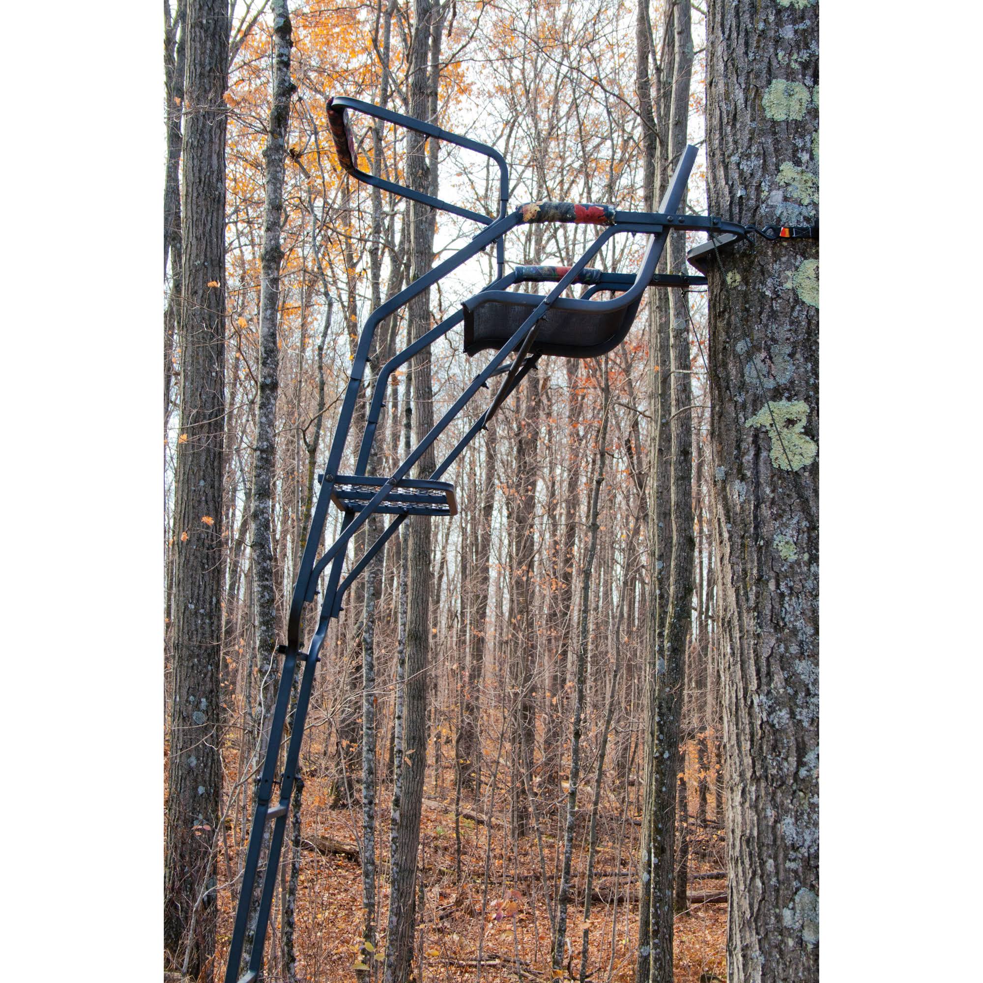 River&s Edge Relax Wide 17& Ladder Stand - Image 8