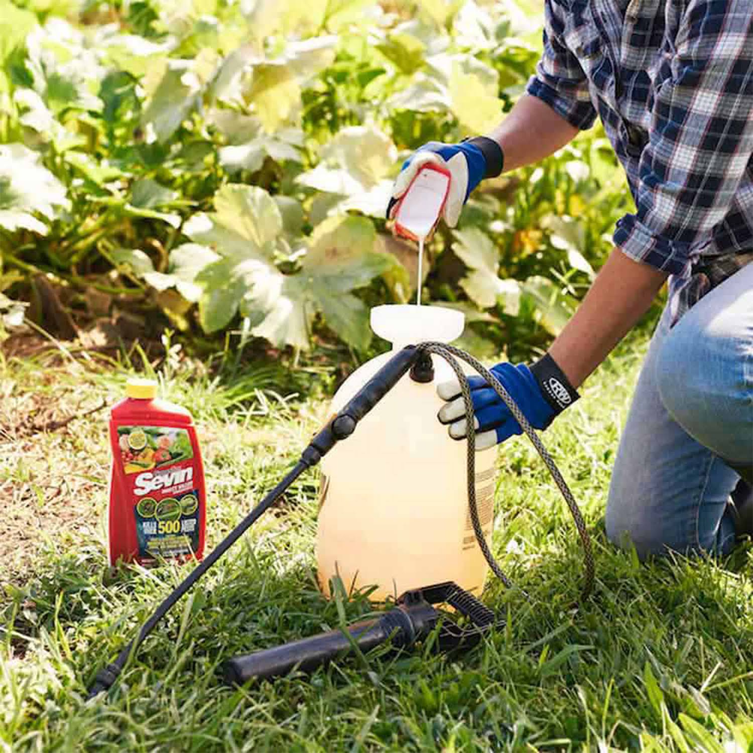 Sevin Concentrate Insect Killer – 1 Gallon - Image 3