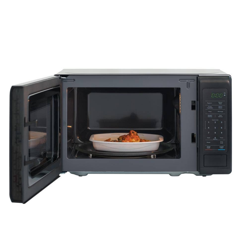Magic Chef 0.7 Cu. ft. Countertop Microwave (Black with Gray Cavity) - Image 2