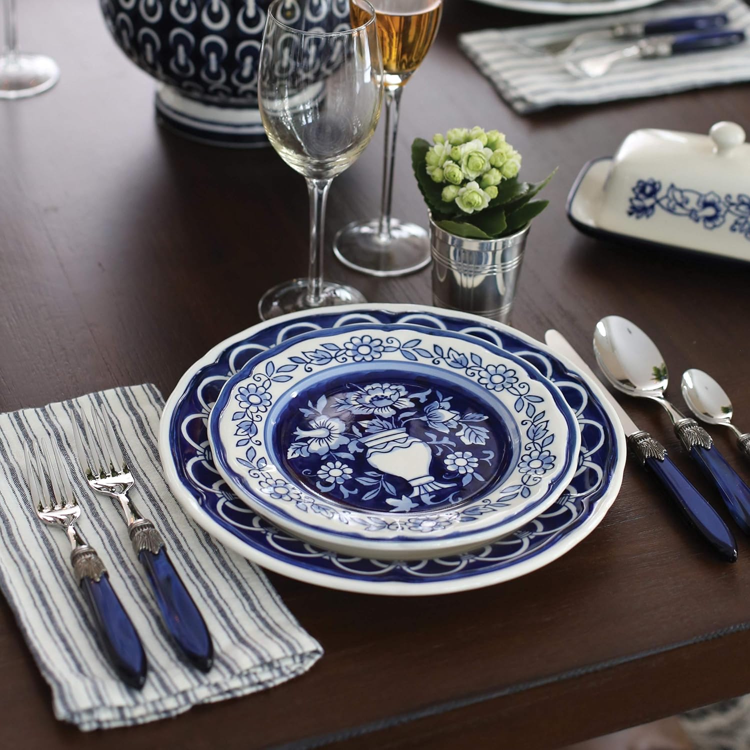 Euro Ceramica Blue Garden 16 Piece Oven Safe Hand Painted Stoneware Dinnerware Set, Service for 4, Bold Vase Design/Floral Pattern, White and blue - Image 4