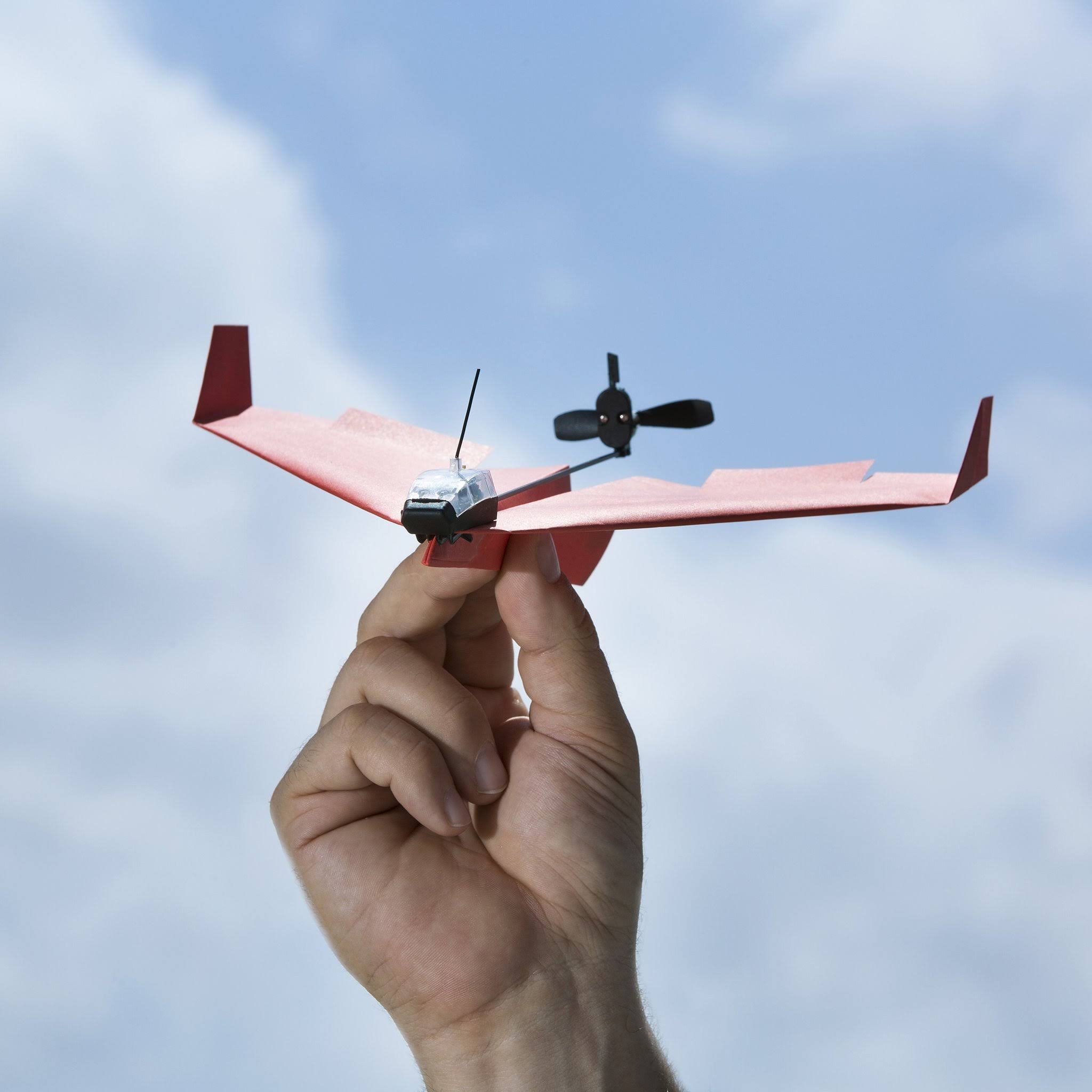 PowerUp 3.0 Smartphone Controlled Paper Airplane - Image 8